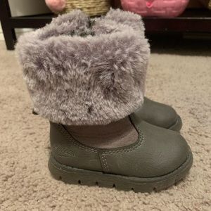 Osh Kosh Toddler fur boots